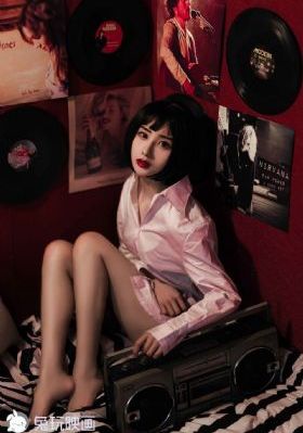 欧美疯狂性受xxxxx喷水_高清电视剧在线观看