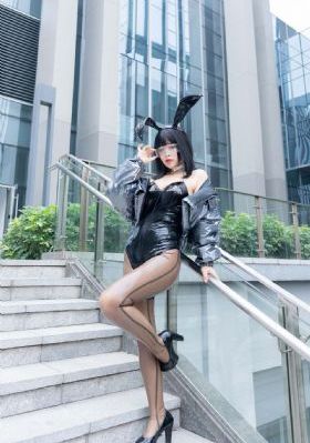 国产服装十大奢侈品牌_剧情片在线手机播放